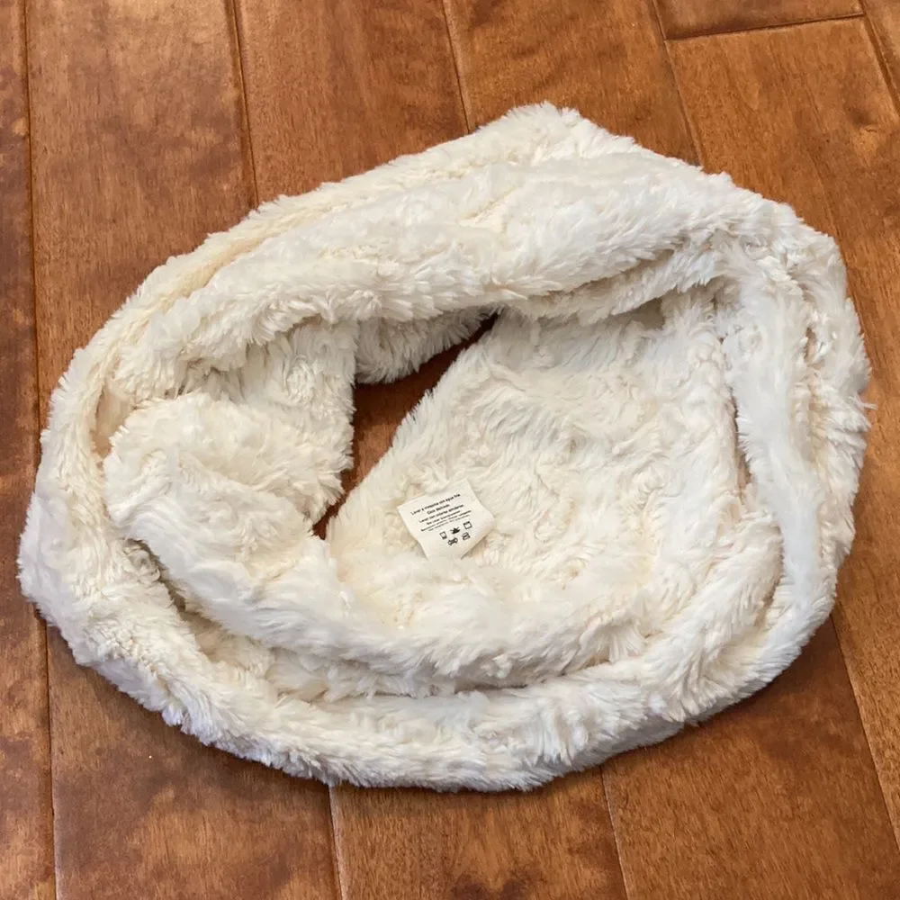 Peace and pearls white furry infinity scarf